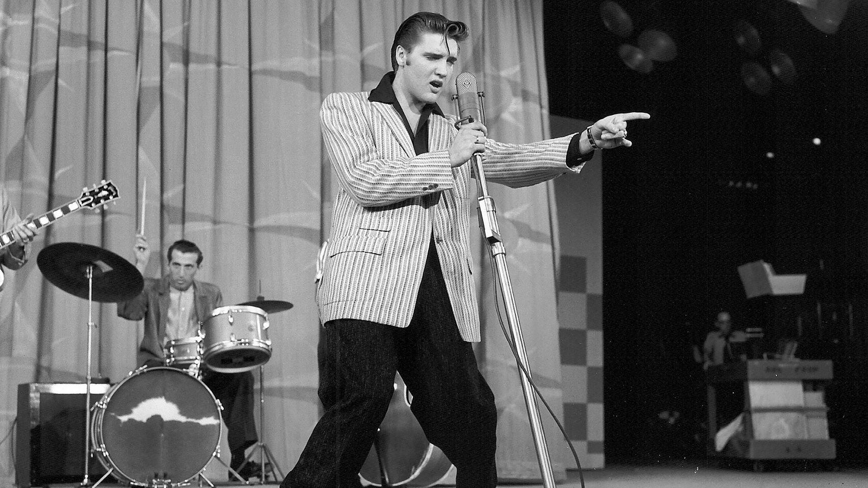 Elvis Presley: The Searcher