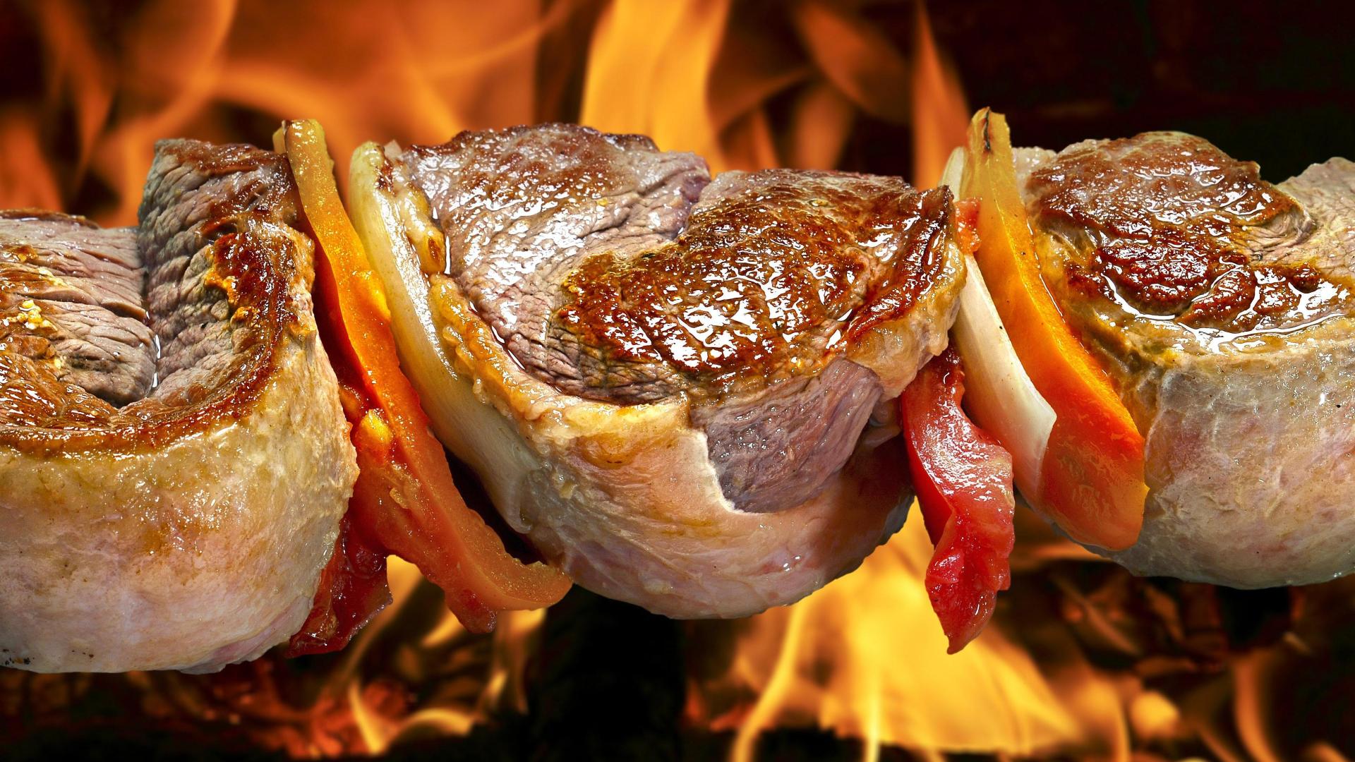 The American Barbecue Showdown