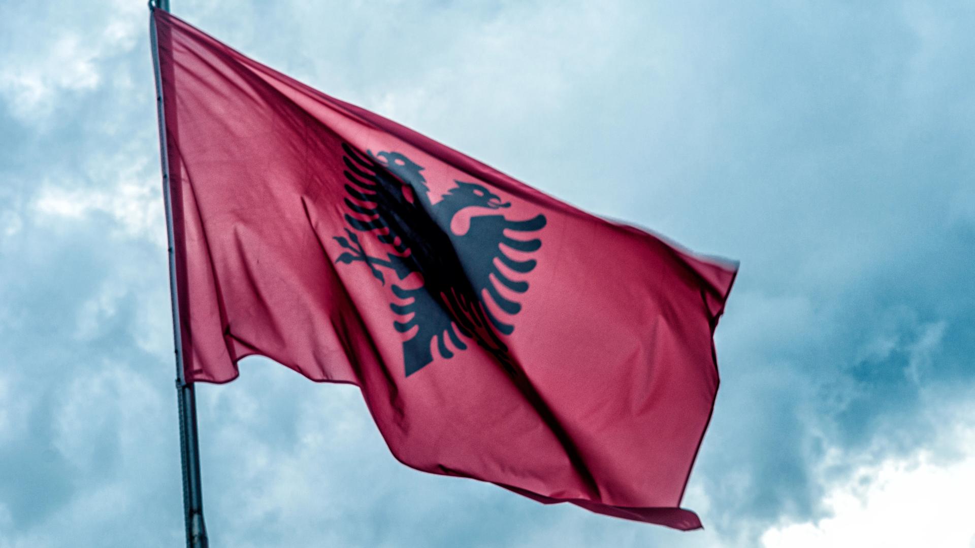 Kryekënga e Kombit, 100 vjet me himnin e flamurit