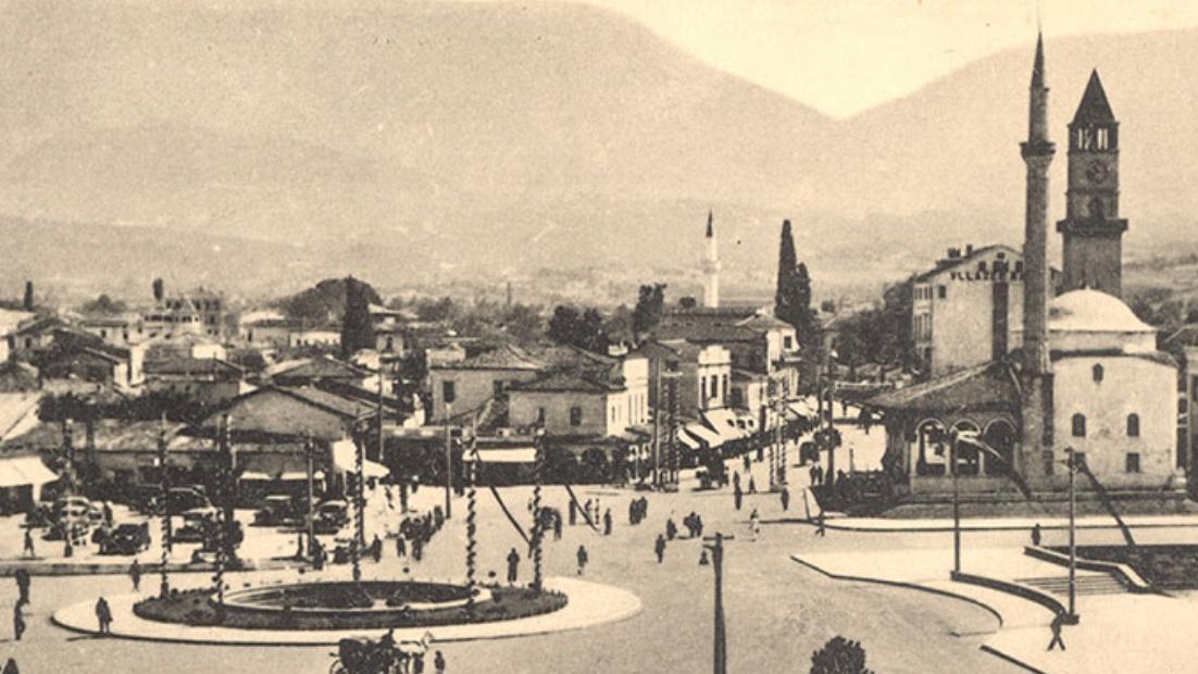 Tirana e barrikadave