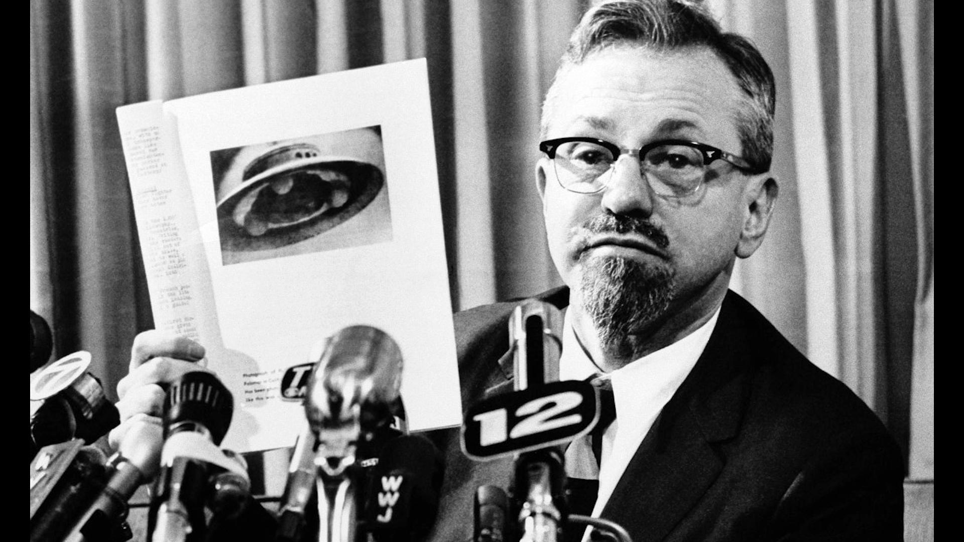 Flying Objects: A State Secret